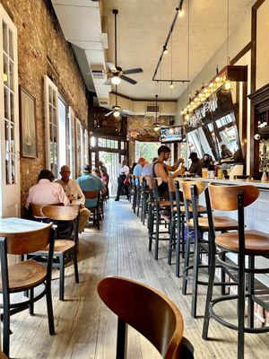 Royal House Oyster Bar by null
