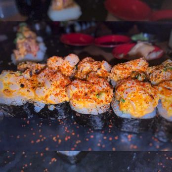 SUSHI-SAN - Spicy Scallop - Sushi Bars Near Me - Chicago, Illinois SUSHI-SAN - Spicy Scallop - Sushi Bars Near Me - Chicago, Illinois
