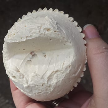 Botanica - Coffee Cupcake - Vegetarian Near Me - Red Hill, QLD