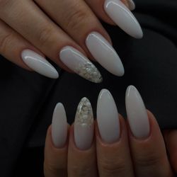 Ultimate Nail & Beauty Lounge