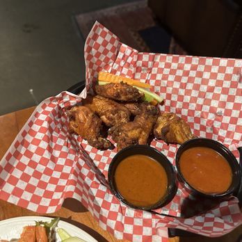 Hill and Holler - Wings with sauce on the side - Pizza Near Me - Lewisburg, West Virginia Hill and Holler - Wings with sauce on the side - Pizza Near Me - Lewisburg, West Virginia