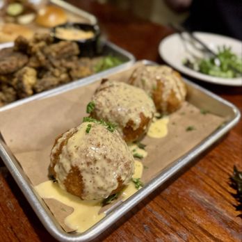 Hammerheads - Mac&Cheese Balls - Southern Near Me - Louisville, Kentucky Hammerheads - Mac&Cheese Balls - Southern Near Me - Louisville, Kentucky