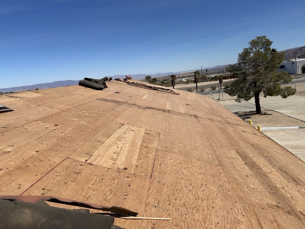 Slide of Fonseca’s Roofing