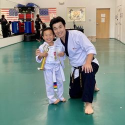 Mountain Taekwondo - Completing his belt test with Master Mountain