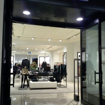 Massimo Dutti - Just across the hall from Zara. - Women's Clothing Near Me - Mississauga, Ontario Massimo Dutti - Just across the hall from Zara. - Women's Clothing Near Me - Mississauga, Ontario