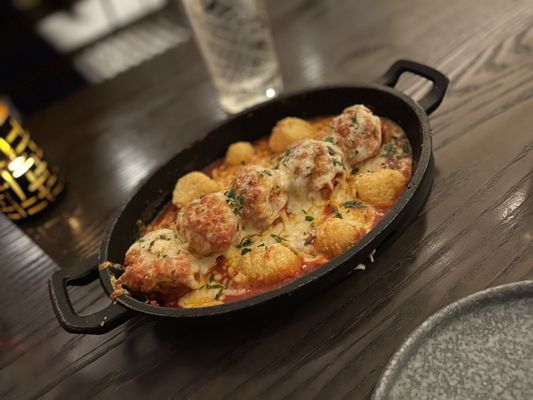 Gordon Ramsay Hell's Kitchen - Miami by null