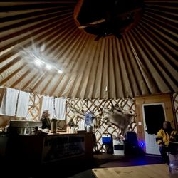 Fairbanks Alaska Tours - Dinner area