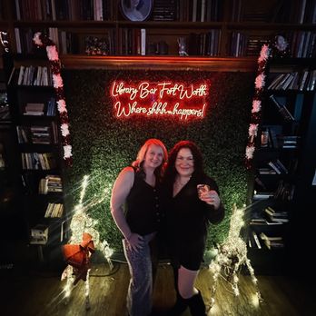 The Library Bar - Bars Near Me - Fort Worth, Texas