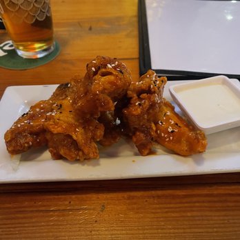 Smithfield Hall - Wings - Pubs Near Me - New York, New York Smithfield Hall - Wings - Pubs Near Me - New York, New York