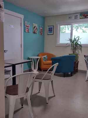 Mutts Coffee Roasters by null