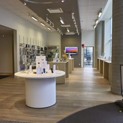 WestWorld Computers - Inside our downtown location.