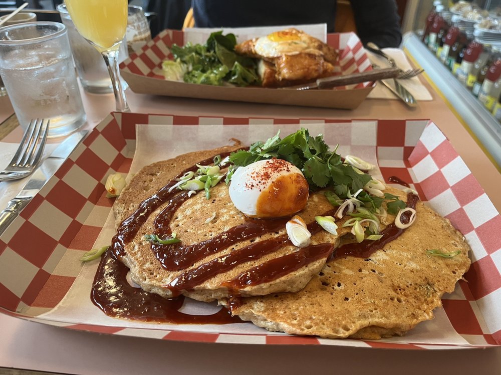 Atlas Eats Kitchen & Bake Shop