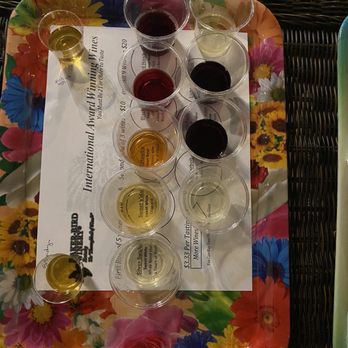 Baker Bird Winery - Wine and spirits tasting - Wineries Near Me - Augusta, Kentucky