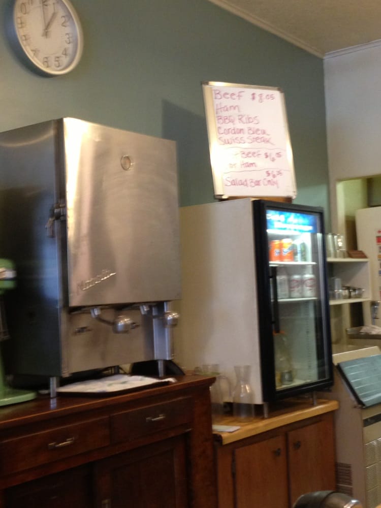 GATEWAY INN Updated August 2024 1181 Gold St N, Wykoff, Minnesota