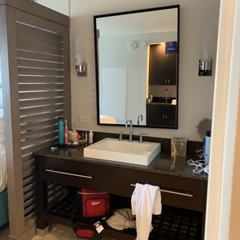 DoubleTree Resort by Hilton Hollywood Beach - Sink area ( no washcloths) - Hotels Near Me - Hollywood, Florida