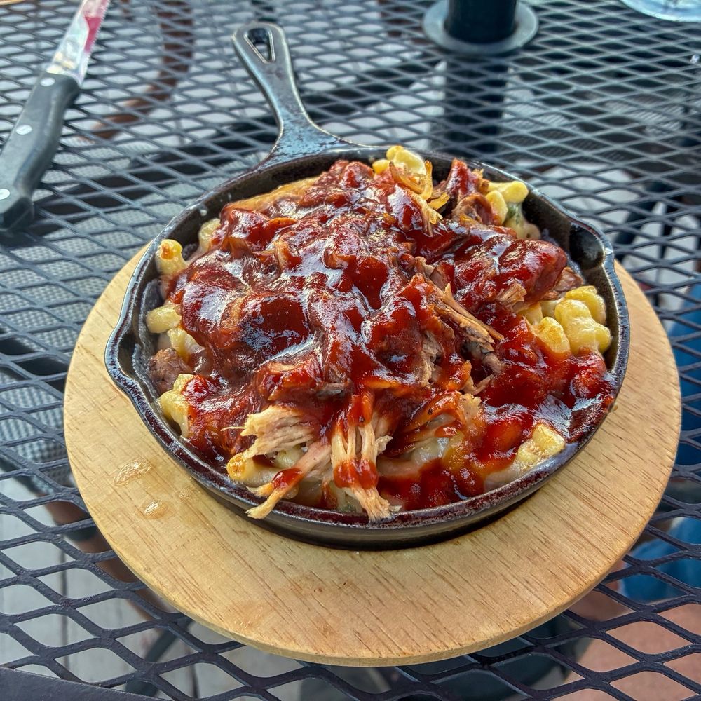 Charlie’s Place - Mac & Cheese with BBQ pulled pork - Cocktail Bars Near Me - Fort Wayne, Indiana Charlie’s Place - Mac & Cheese with BBQ pulled pork - Cocktail Bars Near Me - Fort Wayne, Indiana