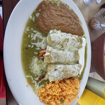 Rancho's Taquieria - Enchiladas Verdes de pollo - Mexican Near Me - Dickinson, Texas Rancho's Taquieria - Enchiladas Verdes de pollo - Mexican Near Me - Dickinson, Texas
