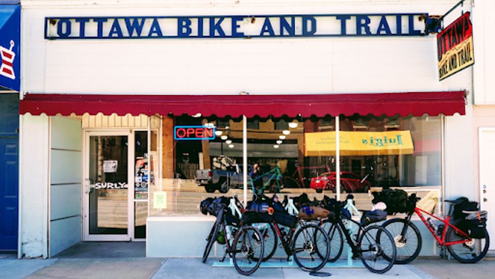 Social spots from Ottawa Bike and Trail