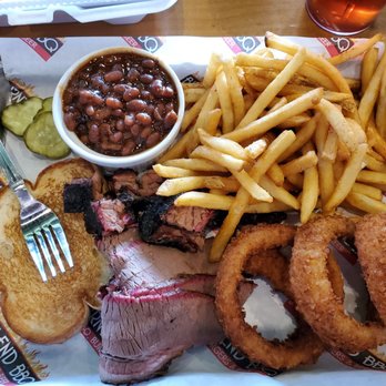 Burnt End BBQ - Barbeque Near Me - De Soto, Kansas