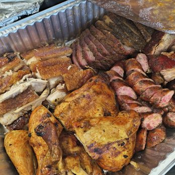 Pig Out - Pig out platter - Food Delivery Services Near Me