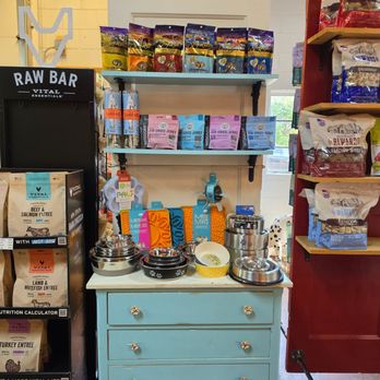 K9 Kibble - Pet Stores Near Me - Kenosha, Wisconsin K9 Kibble - Pet Stores Near Me - Kenosha, Wisconsin