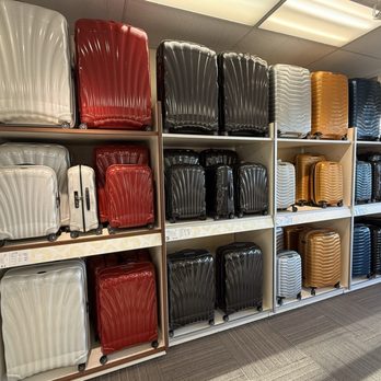 Samsonite Outlet - Luggage Near Me - Carlsbad, California Samsonite Outlet - Luggage Near Me - Carlsbad, California