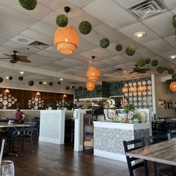 Thai Square - Thai Near Me - Greensboro, North Carolina
