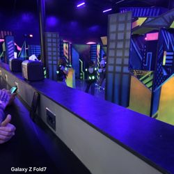 Urban Air - Laser tag