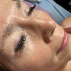 Serenity’s Esthetics - Full set lashes