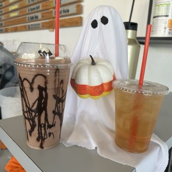 The Power Club - Halloween seasonal flavor with peach tea - Juice Bars & Smoothies Near Me - Placentia, California The Power Club - Halloween seasonal flavor with peach tea - Juice Bars & Smoothies Near Me - Placentia, California