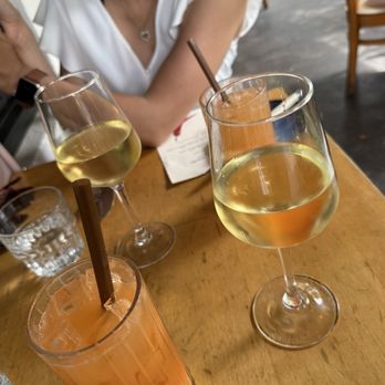 Park & Grove - Fresh Squeezed Juice and White wine - Breakfast & Brunch Near Me - Charleston, South Carolina Park & Grove - Fresh Squeezed Juice and White wine - Breakfast & Brunch Near Me - Charleston, South Carolina