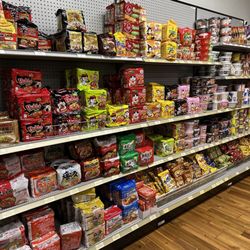 Asian Mart - Soup noodles section