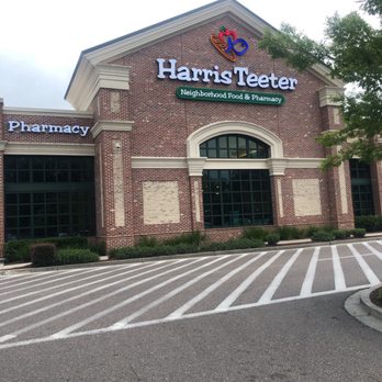 Harris Teeter - Front of store. - Beer, Wine & Spirits Near Me - Summerville, South Carolina