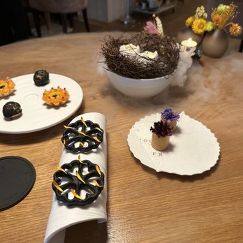 Frog By Adam Handling - Snaxks - Modern European Near Me - London, XGL Frog By Adam Handling - Snaxks - Modern European Near Me - London, XGL