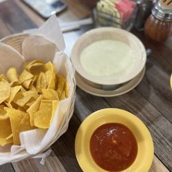 Picante’s Mexican Grill - Large cheese dip with chips and salsa
