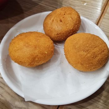 Mom's Pan-Fried Buns - Pumpkin and Red bean - Chinese Near Me - Toronto, Ontario Mom's Pan-Fried Buns - Pumpkin and Red bean - Chinese Near Me - Toronto, Ontario