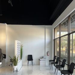 Madelyn Nail Spa - Front entrance
