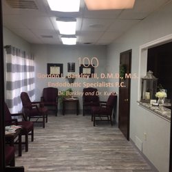 Gordon L Barkley III, DMD MS - Feel at ease entering the warm and inviting waiting room.