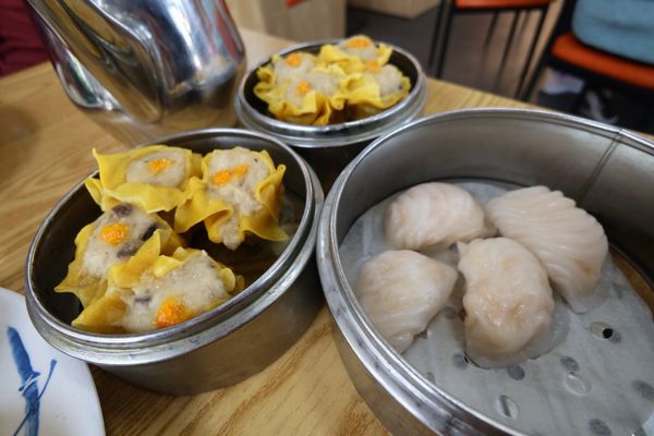 Hong Kong BBQ Dim Sum & Kitchen by null