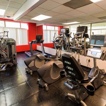 Radisson on John Deere Commons Moline - Health club  fitness center  gym - Hotels Near Me - Moline, Illinois
