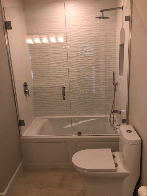 Slide of Full Service USA