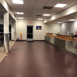 Hut Airport Shuttle