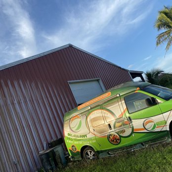 The Vegan Restaurants - a van parked in front of a building - Vegan Near Me - Loxahatchee, Florida The Vegan Restaurants - a van parked in front of a building - Vegan Near Me - Loxahatchee, Florida
