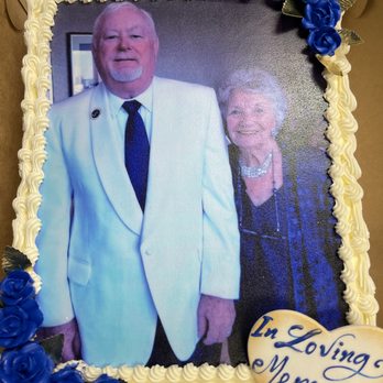Freed's Bakery - Cake pic was so beautiful we didn't want to cut it - Bakeries Near Me - Las Vegas, Nevada Freed's Bakery - Cake pic was so beautiful we didn't want to cut it - Bakeries Near Me - Las Vegas, Nevada