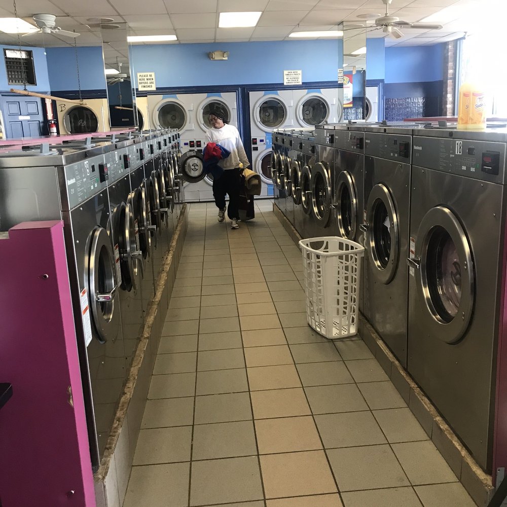 SUPER SAVER LAUNDROMAT Updated May 2024 290 White St, Danbury