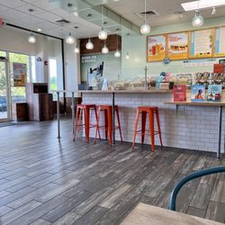 Tropical Smoothie Cafe - Inside
