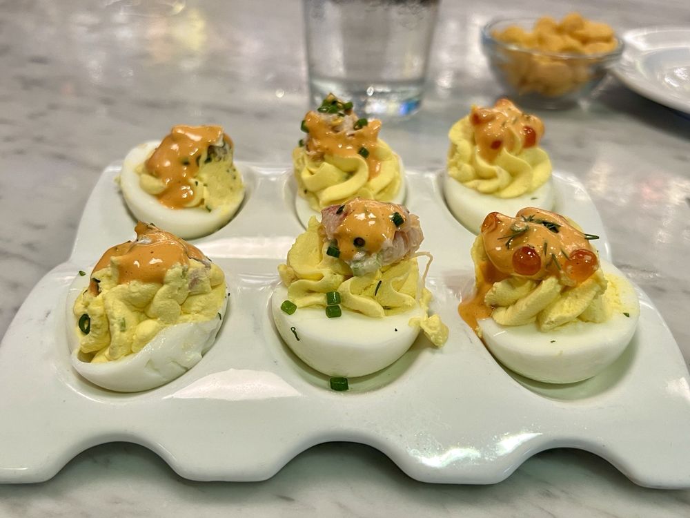 HANK’S OYSTER BAR OLD TOWN Updated June 2024 1398 Photos & 1520