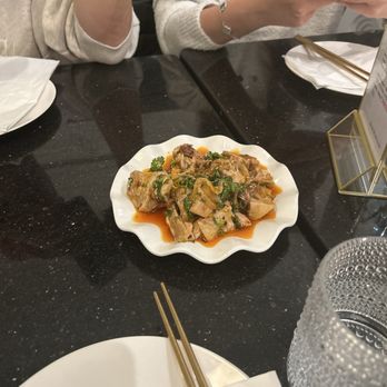 Kusan Bazaar | Silk Road Grill & Noodles 龟兹集市 - 椒麻鸡 - Halal Near Me - Milpitas, California Kusan Bazaar | Silk Road Grill & Noodles 龟兹集市 - 椒麻鸡 - Halal Near Me - Milpitas, California