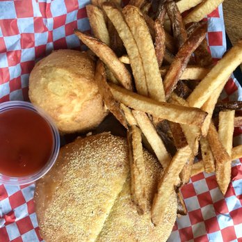 Brank's BBQ & Catering - Beef brisket sandwich, seasoned fries & cornbread. - Barbeque Near Me - Sumner, Washington Brank's BBQ & Catering - Beef brisket sandwich, seasoned fries & cornbread. - Barbeque Near Me - Sumner, Washington