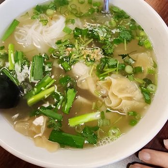 Pho Vung Tau Bay - Wonton soup with pho noodles. - Vietnamese Near Me - Sacramento, California